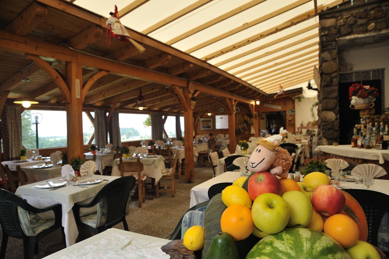 Albergo Garni' Laura Baselga di Pinè Buitenkant foto