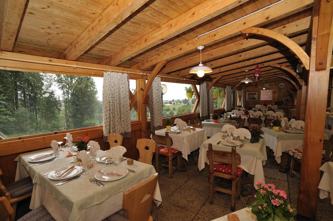 Albergo Garni' Laura Baselga di Pinè Buitenkant foto